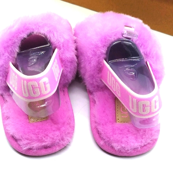 UGG Pink T Fluff Yeah Wavy Slippers Size 9 US girls toddler-SOLD OUT EVERYWHERE! - Picture 7 of 7